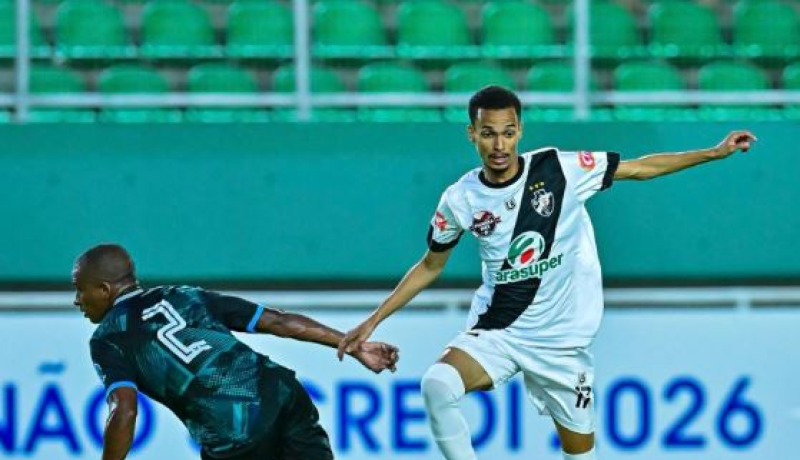 Vasco e Independência se enfrentam precisando vencer