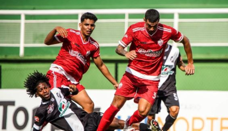 Rio Branco e Galvez jogam pela liderança do Campeonato Estadual